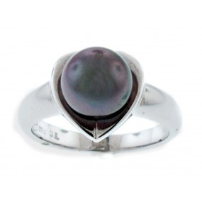 14kt white Gold Pearl Ring 