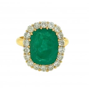 18kt Yellow Gold Diamond And Emerald Ring