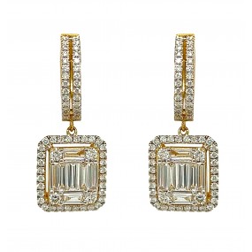 18kt Yellow Gold Diamond Earrings